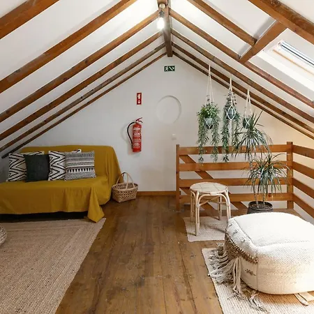 Hébergement de vacances Second *