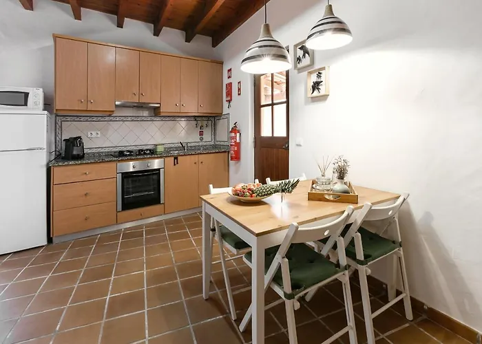 Second Nyaraló Ferrel